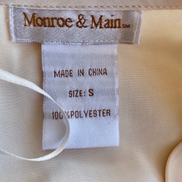Monroe & Main Silky Pleated Cream Blouse EUC | S - Picture 2 of 7